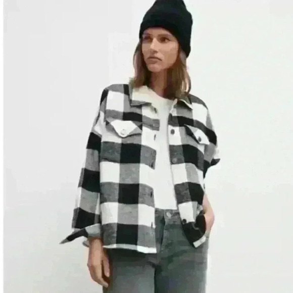 Zara Shacket - Picture 3 of 9